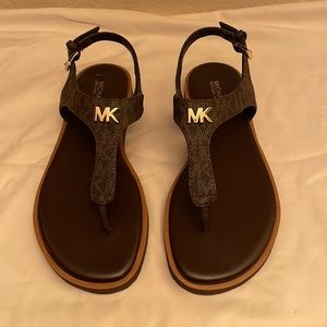 BNWT michael by Michael kors sandals